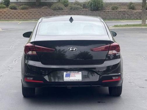Phantom Black 2020 Hyundai ELANTRA SEL