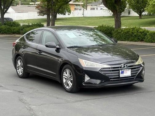 Phantom Black 2020 Hyundai ELANTRA SEL