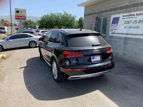2018 Audi Q5 2.0T Prestige