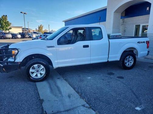 Oxford White 2019 Ford F-150 XL