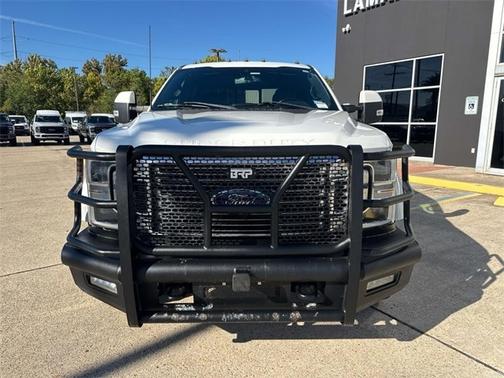 2022 Ford F-450 LARIAT DRW