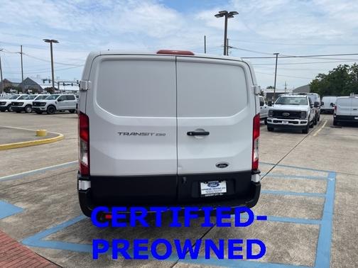 2019 Ford Transit-250 130 WB LOW ROOF CARGO