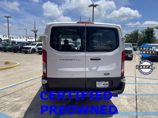 2017 Ford Transit-250 130 WB LOW ROOF CARGO