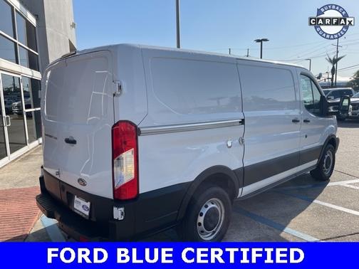 2019 Ford Transit-250 130 WB LOW ROOF CARGO
