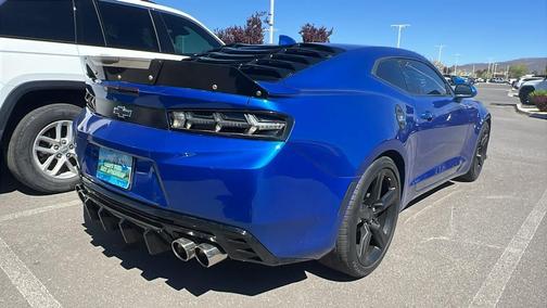 Hyper Blue Metallic 2018 Chevrolet Camaro 1SS