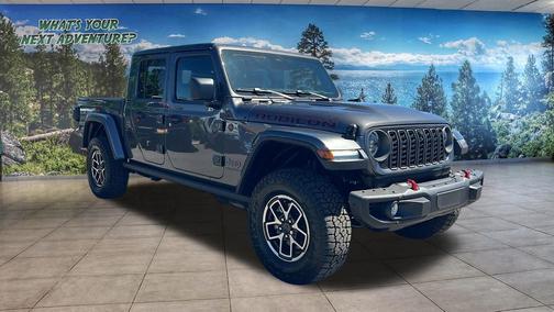 Granite Crystal Metallic Clearcoat 2026 Jeep Gladiator Rubicon