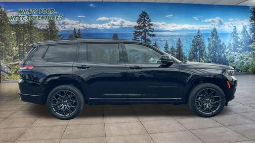2023 Jeep Grand Cherokee L Summit Reserve