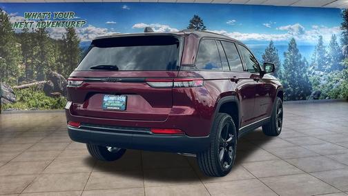 2025 Jeep Grand Cherokee Altitude