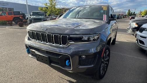 Baltic Gray Metallic Clearcoat 2023 Jeep Grand Cherokee 4xe Overland
