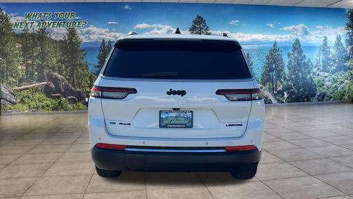 2021 Jeep Grand Cherokee L Laredo