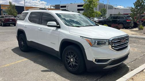 Summit White 2018 GMC Acadia SLT-1