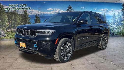 2022 Jeep Grand Cherokee 4xe Overland