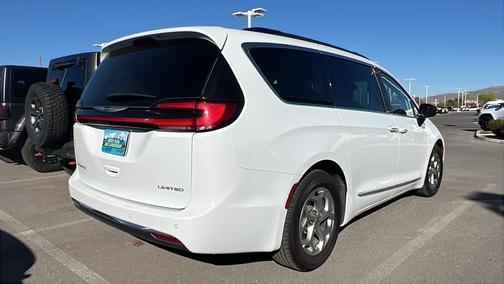 2023 Chrysler Pacifica Limited