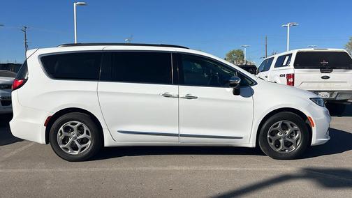 2023 Chrysler Pacifica Limited