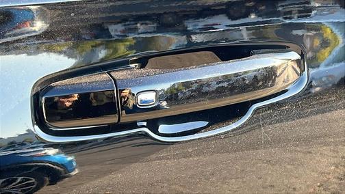 2024 Chevrolet Tahoe 4WD RST