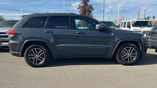 2017 Jeep Grand Cherokee Trailhawk