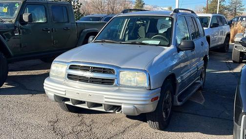 2001 Chevrolet Tracker Hard Top LT