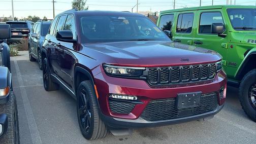 Velvet Red Pearlcoat 2023 Jeep Grand Cherokee Limited