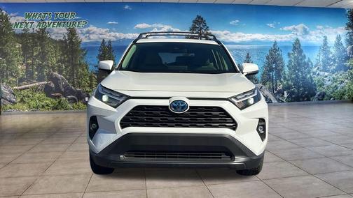 2022 Toyota RAV4 Hybrid XLE Premium