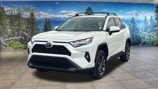 2022 Toyota RAV4 Hybrid XLE Premium