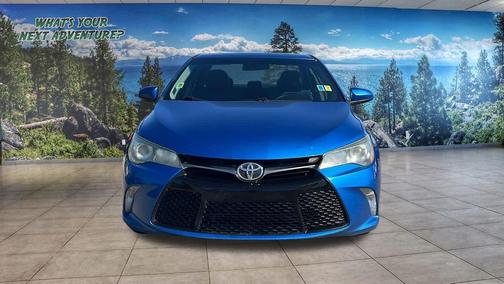 2016 Toyota Camry SE w/Special Edition Pkg