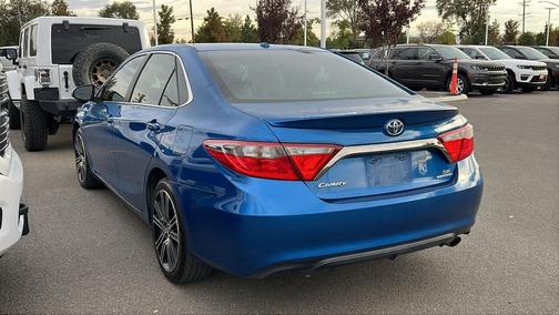 2016 Toyota Camry SE w/Special Edition Pkg