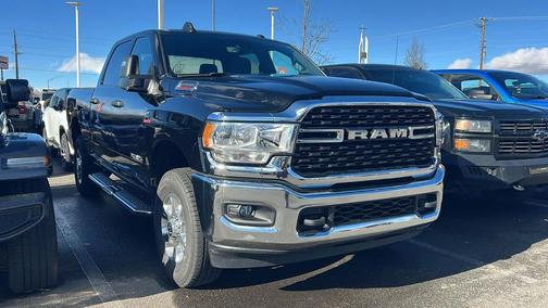 2024 RAM 2500 Big Horn Crew Cab 4x4 6'4' Box