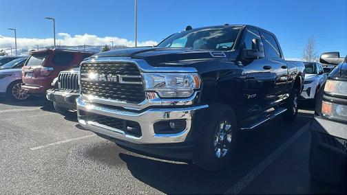 2024 RAM 2500 Big Horn Crew Cab 4x4 6'4' Box