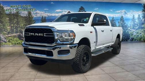 2022 RAM 2500 Big Horn Crew Cab 4x4 6'4' Box