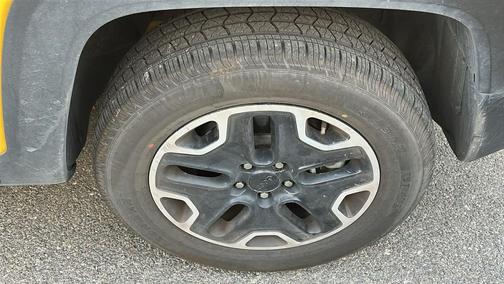 2016 Jeep Renegade Trailhawk