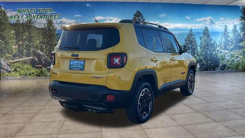 2016 Jeep Renegade Trailhawk