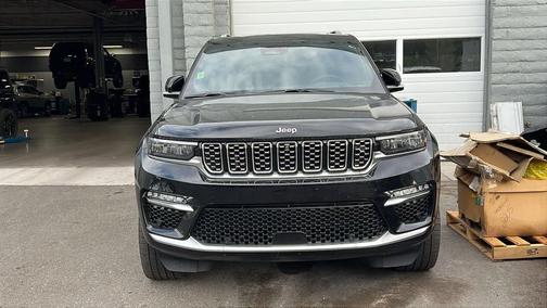2022 Jeep Grand Cherokee 4xe Summit Reserve
