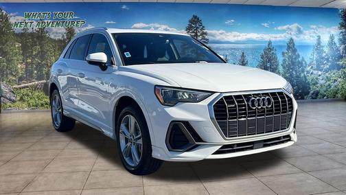 2022 Audi Q3 45 S line Premium
