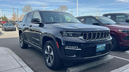 2022 Jeep Grand Cherokee 4xe Base