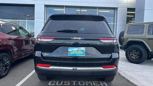 2022 Jeep Grand Cherokee 4xe Base