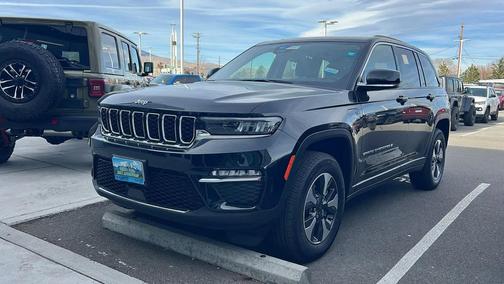 2022 Jeep Grand Cherokee 4xe Base