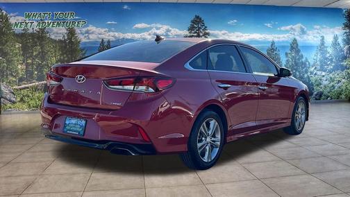 2018 Hyundai SONATA Limited