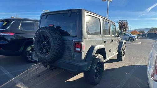 2022 Jeep Wrangler Unlimited Sport