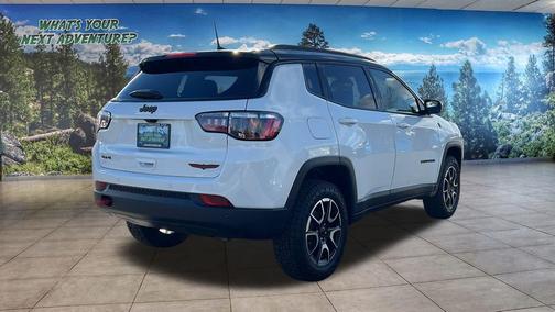 2026 Jeep Compass Trailhawk