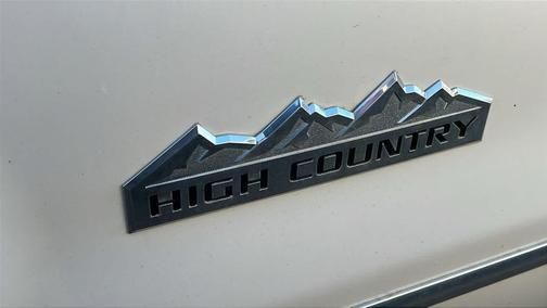 2017 Chevrolet Silverado 1500 High Country