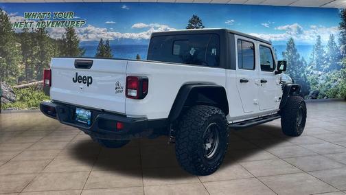 Bright White Clearcoat 2021 Jeep Gladiator Sport