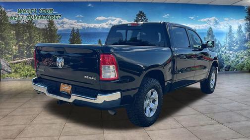 Diamond Black Crystal Pearlcoat 2023 RAM 1500 Big Horn/Lone Star