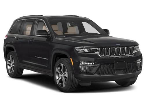 Diamond Black Crystal Pearlcoat 2023 Jeep Grand Cherokee 4xe Base