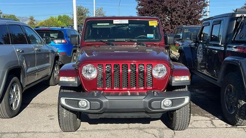 Snazzberry Pearlcoat 2022 Jeep Gladiator Sport S
