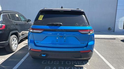Hydro Blue Pearlcoat 2023 Jeep Grand Cherokee 4xe Trailhawk