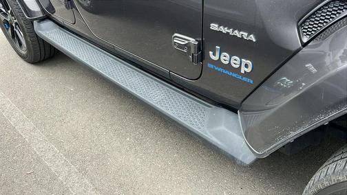 Granite Crystal Metallic Clearcoat 2023 Jeep Wrangler 4xe Sahara