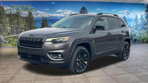 Granite Crystal Metallic Clearcoat 2023 Jeep Cherokee Altitude