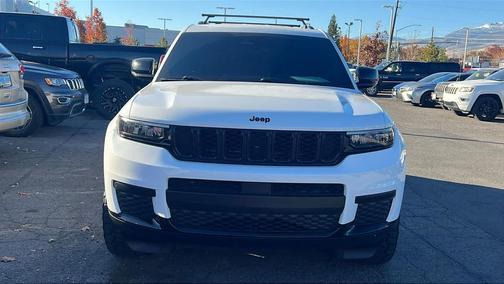 2023 Jeep Grand Cherokee L Altitude