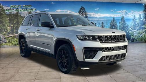 2026 Jeep Grand Cherokee Altitude