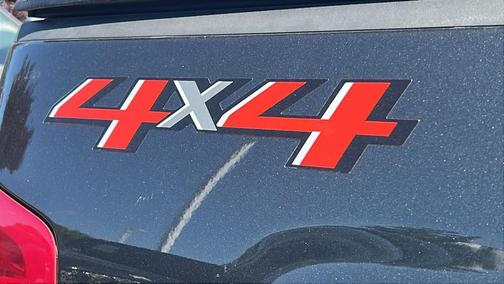 Graphite Metallic 2018 Chevrolet Silverado 1500 LTZ